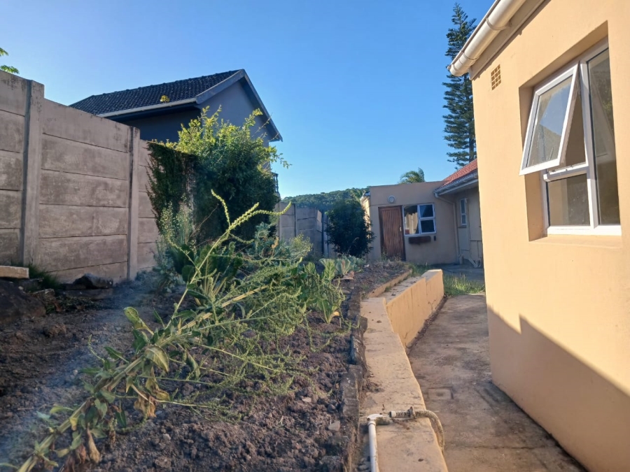 5 Bedroom Property for Sale in Beacon Bay Eastern Cape